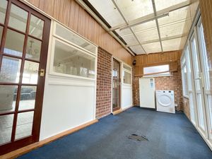 Pyefleet Close- click for photo gallery